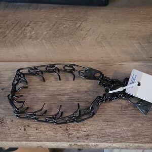 Hermsprenger dog collar